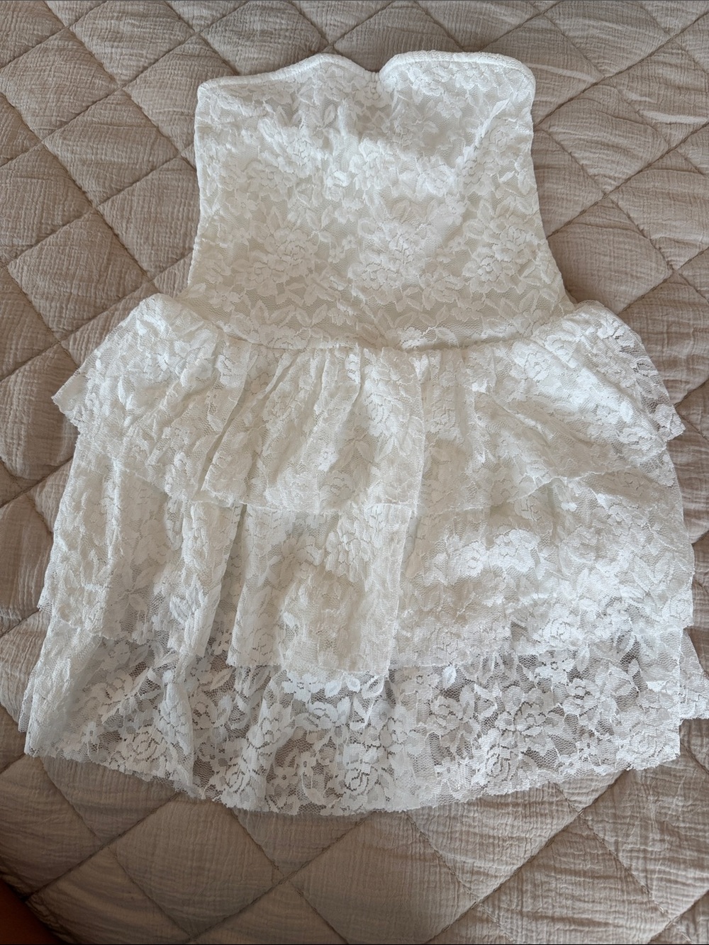 Amazon White Strapless Lace Tiered Dress